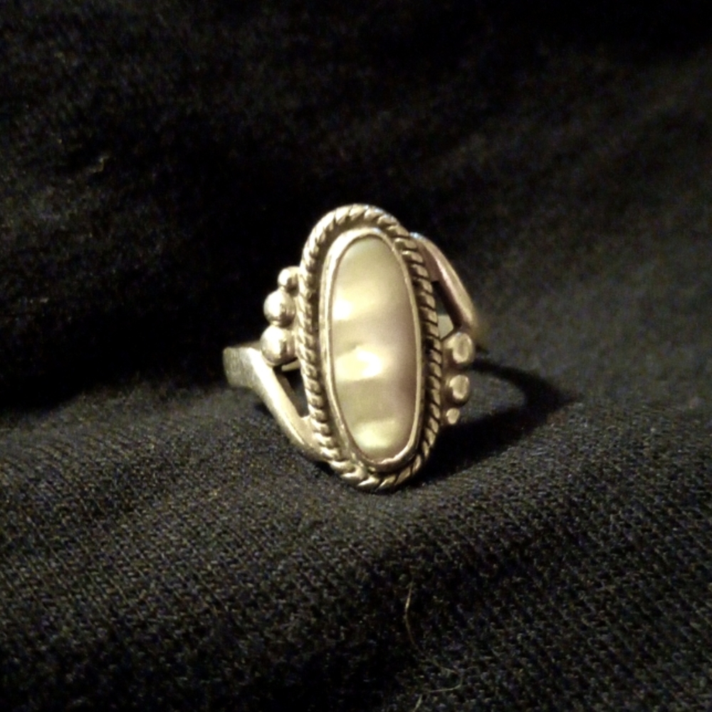 Vintage alibone sterling silver ring